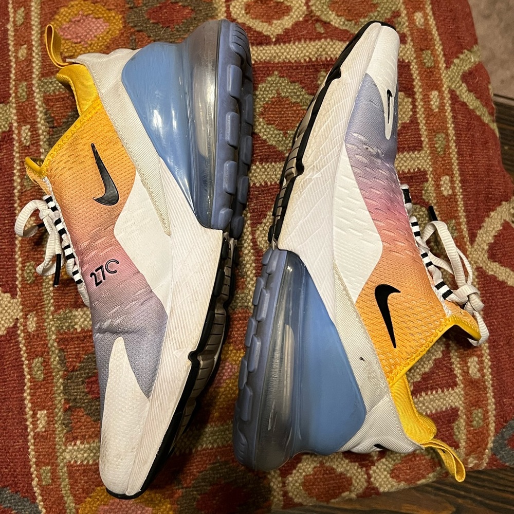7 Mens Ladies 8.5 Nike Air Max 270 Gradient University AH8050-702 - Picture 7 of 13